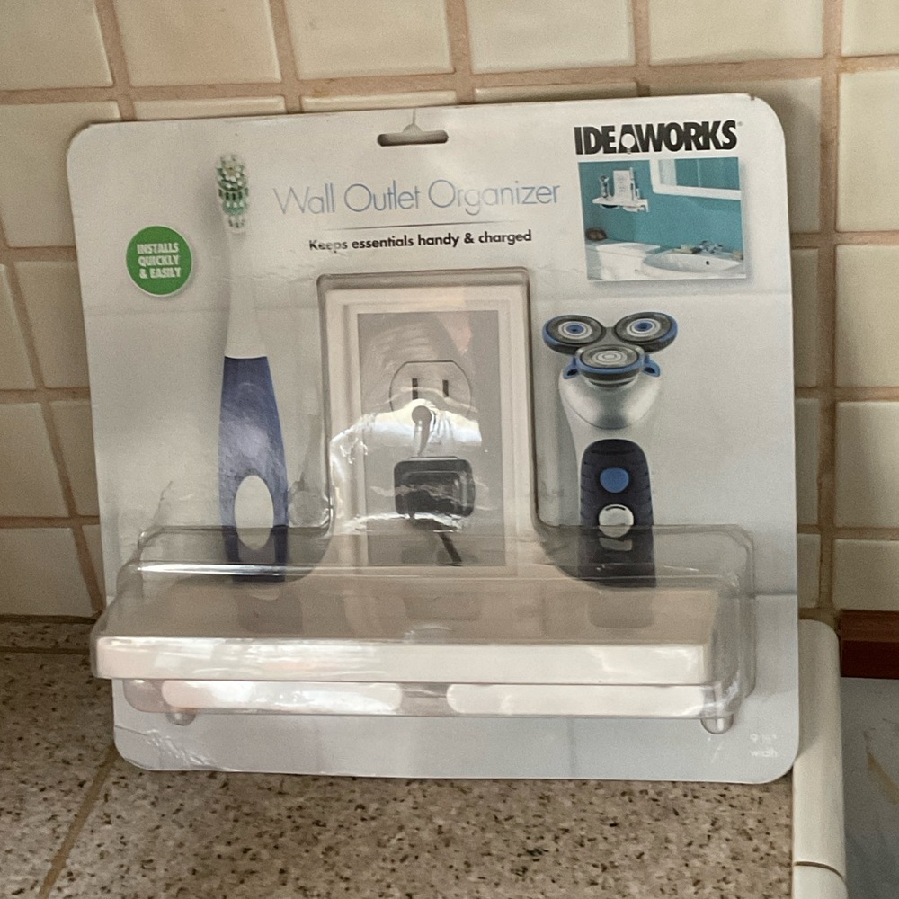 Ideaworks Wall Outlet Organizer